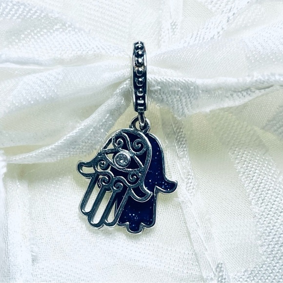 🧿 NWOT Blue Evil Eye Hamsa Hand Charm ✨ - Picture 11 of 12